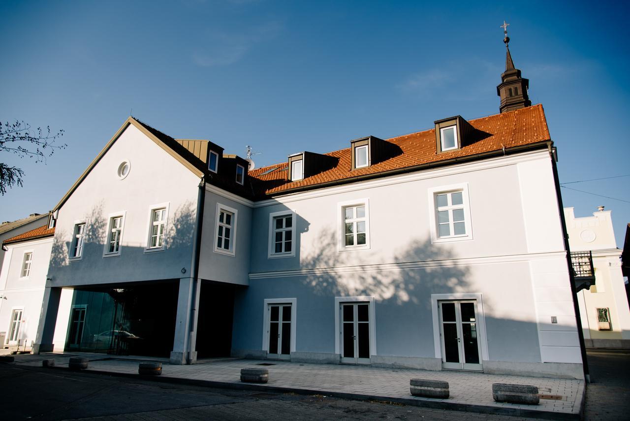 Hotel Stara Lika Gospic Exterior photo